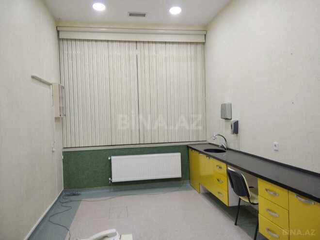 Obyekt - 8 Noyabr m. - 270 m² (11)