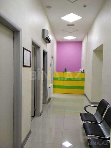 Obyekt - 8 Noyabr m. - 270 m² (14)