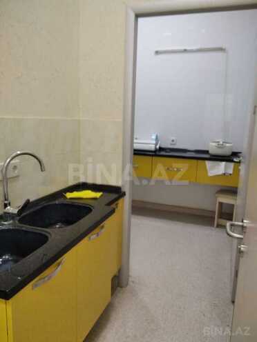 Obyekt - 8 Noyabr m. - 270 m² (20)