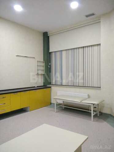Obyekt - 8 Noyabr m. - 270 m² (25)