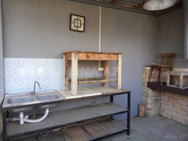 4 otaqlı həyət evi/bağ evi - Novxanı q. - 150 m² (25)