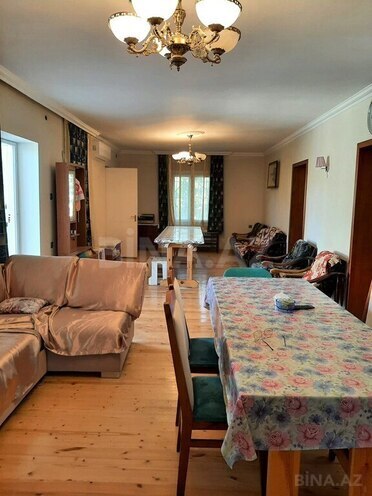 4 otaqlı həyət evi/bağ evi - Novxanı q. - 150 m² (6)