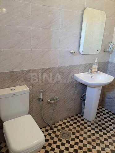 4 otaqlı həyət evi/bağ evi - Novxanı q. - 150 m² (18)