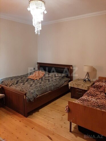 4 otaqlı həyət evi/bağ evi - Novxanı q. - 150 m² (10)