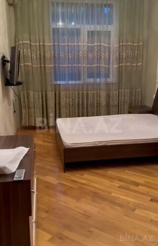 4 otaqlı yeni tikili - Azadlıq Prospekti m. - 157 m² (12)