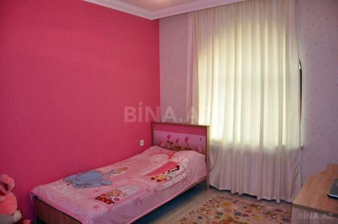 6 otaqlı həyət evi/bağ evi - Biləcəri q. - 313 m² (22)