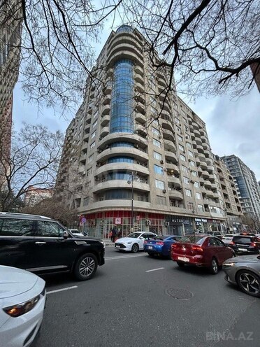 4 otaqlı yeni tikili - Nərimanov r. - 186.2 m² (1)