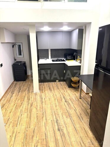 2 otaqlı köhnə tikili - 28 May m. - 40 m² (1)