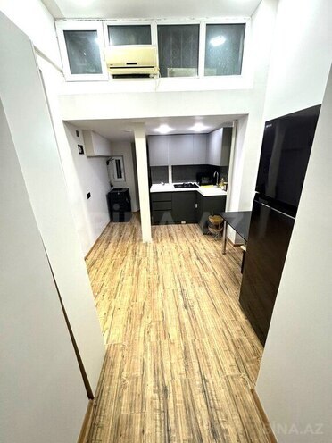 2 otaqlı köhnə tikili - 28 May m. - 40 m² (2)