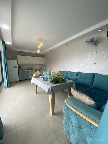 6 otaqlı həyət evi/bağ evi - Mərdəkan q. - 400 m² (18)