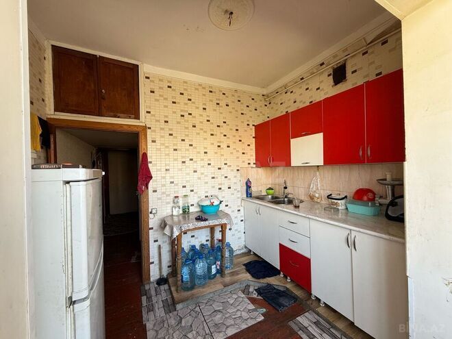 4 otaqlı köhnə tikili - Yeni Günəşli q. - 90 m² (2)