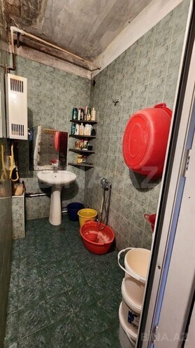 4 otaqlı köhnə tikili - Yeni Günəşli q. - 90 m² (14)