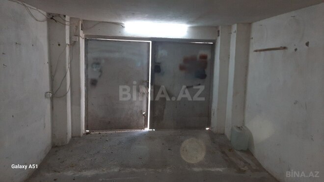 Qaraj - İnşaatçılar m. - 20 m² (4)