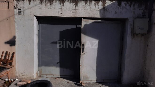 Qaraj - İnşaatçılar m. - 20 m² (5)