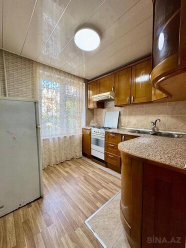 2 otaqlı köhnə tikili - İnşaatçılar m. - 65 m² (3)