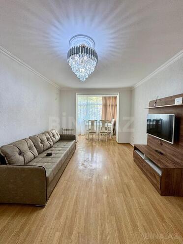 2 otaqlı köhnə tikili - İnşaatçılar m. - 65 m² (9)