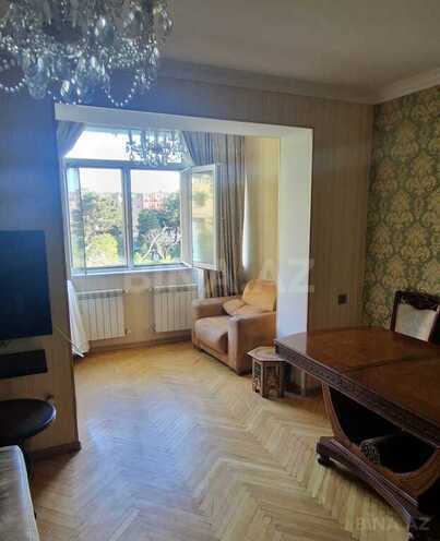 2 otaqlı köhnə tikili - İnşaatçılar m. - 65 m² (4)