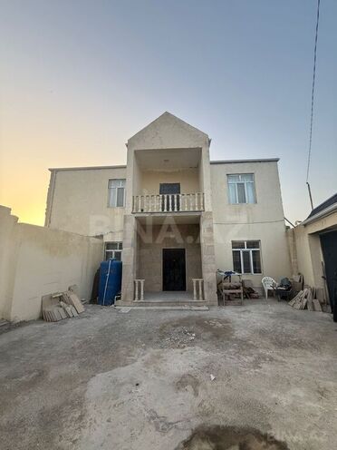 5 otaqlı həyət evi/bağ evi - Nəsimi m. - 250 m² (1)