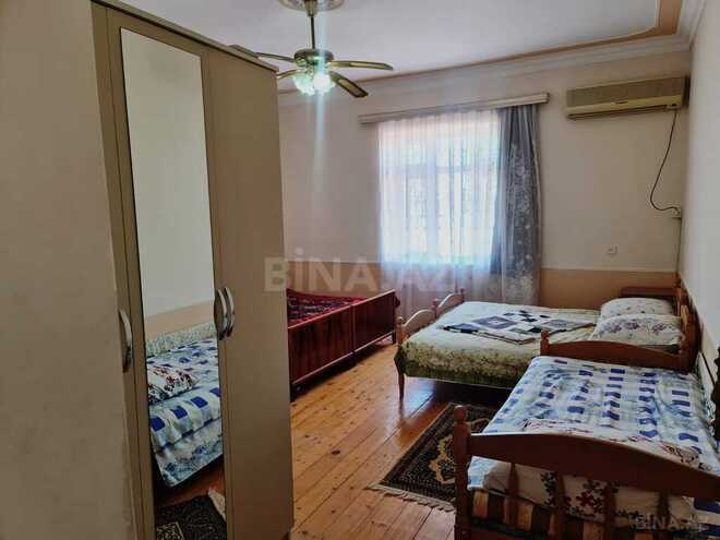6 otaqlı həyət evi/bağ evi - Novxanı q. - 220 m² (14)