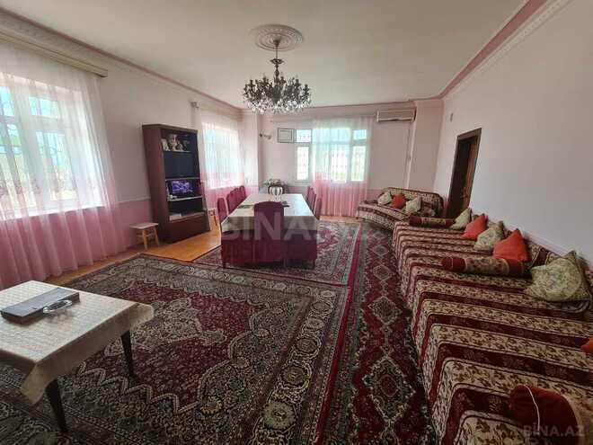 6 otaqlı həyət evi/bağ evi - Novxanı q. - 220 m² (5)
