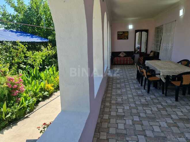 6 otaqlı həyət evi/bağ evi - Novxanı q. - 220 m² (17)