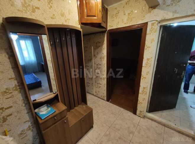 2 otaqlı köhnə tikili - İnşaatçılar m. - 60 m² (9)
