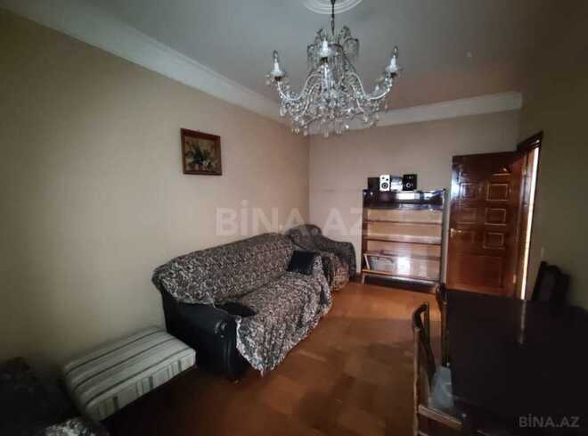 2 otaqlı köhnə tikili - İnşaatçılar m. - 60 m² (4)
