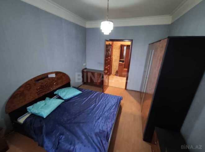 2 otaqlı köhnə tikili - İnşaatçılar m. - 60 m² (10)