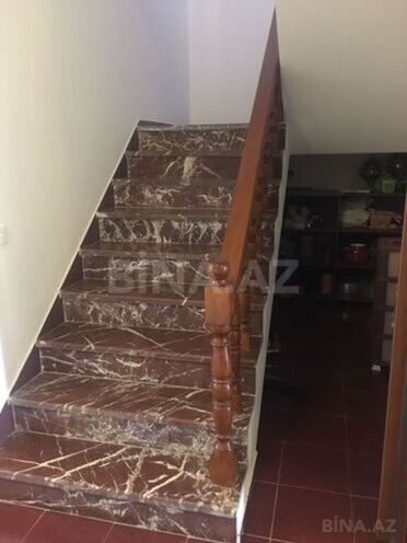 4 otaqlı həyət evi/bağ evi - Novxanı q. - 200 m² (14)