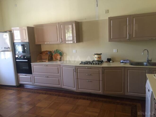 4 otaqlı həyət evi/bağ evi - Novxanı q. - 200 m² (12)