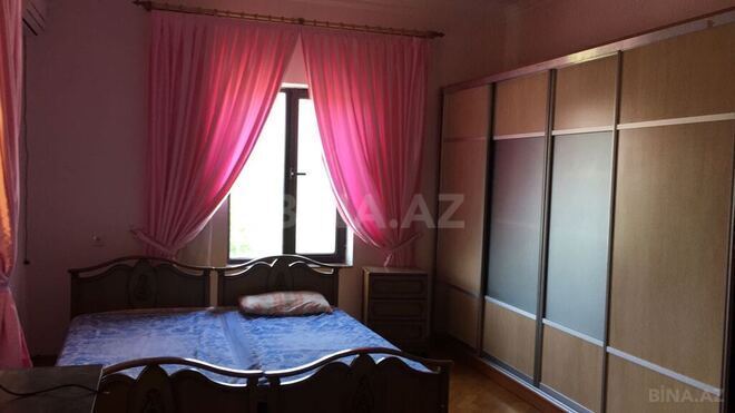 4 otaqlı həyət evi/bağ evi - Novxanı q. - 200 m² (22)