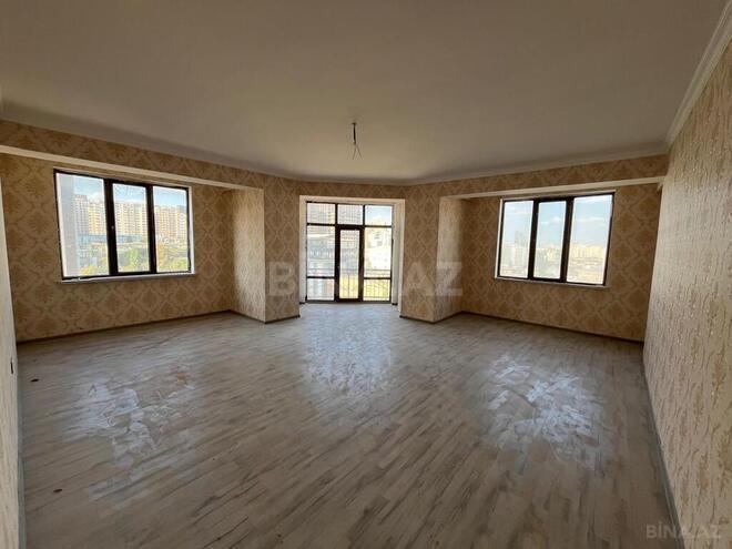 3-комн. новостройка - м. 28 мая - 155.3 м² (7)