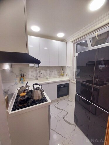 2 otaqlı köhnə tikili - Azadlıq Prospekti m. - 60 m² (11)