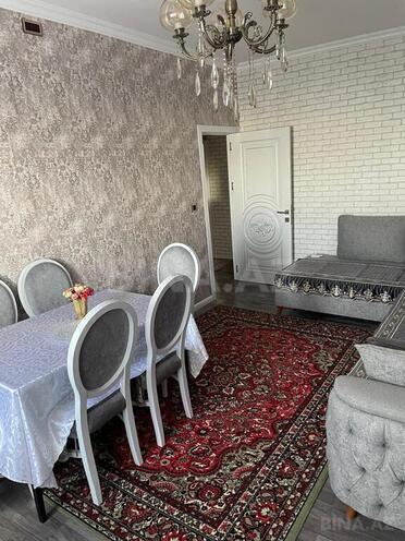 2 otaqlı köhnə tikili - İnşaatçılar m. - 52.3 m² (1)