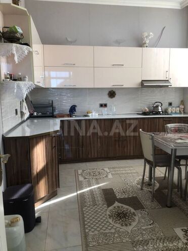 6 otaqlı həyət evi/bağ evi - Görədil q. - 340 m² (18)