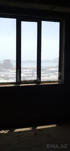 4-комн. новостройка - м. 28 мая - 184 м² (4)