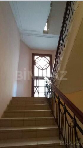 Satılır 5 otaqlı köhnə tikili 170 m², Sahil m., photo 8 from 32