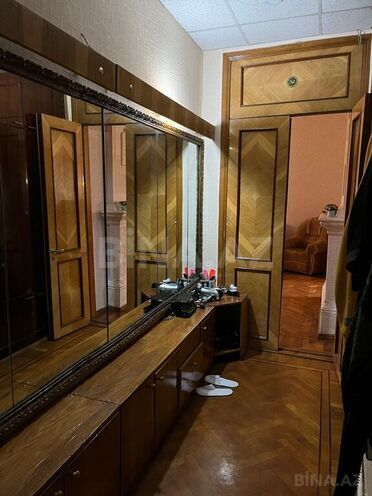 Satılır 5 otaqlı köhnə tikili 170 m², Sahil m., photo 10 from 32