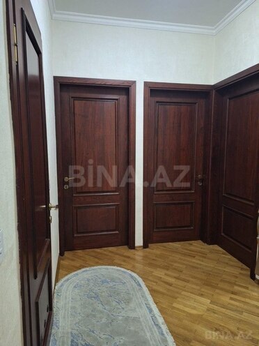 3 otaqlı köhnə tikili - 8-ci mikrorayon q. - 85 m² (13)