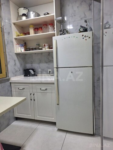 3 otaqlı köhnə tikili - 8-ci mikrorayon q. - 85 m² (11)