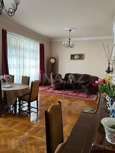 Satılır 5 otaqlı köhnə tikili 170 m², Sahil m., photo 14 from 32