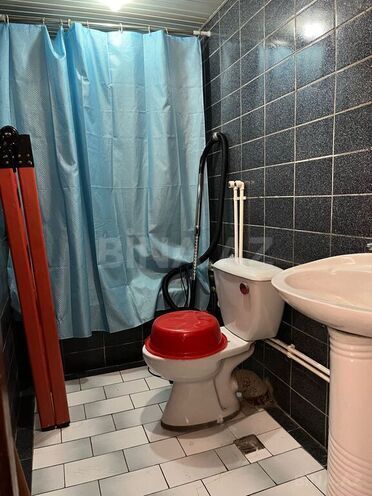 Satılır 5 otaqlı köhnə tikili 170 m², Sahil m., photo 31 from 32