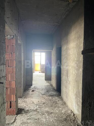 4-комн. новостройка - м. 28 мая - 184 м² (9)