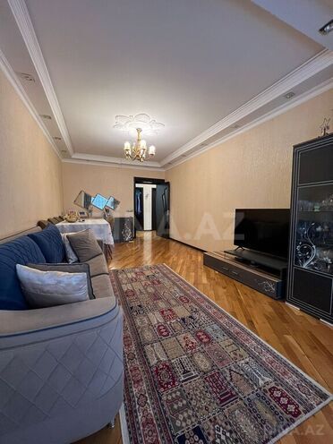 3 otaqlı yeni tikili - 8-ci mikrorayon q. - 90 m² (1)