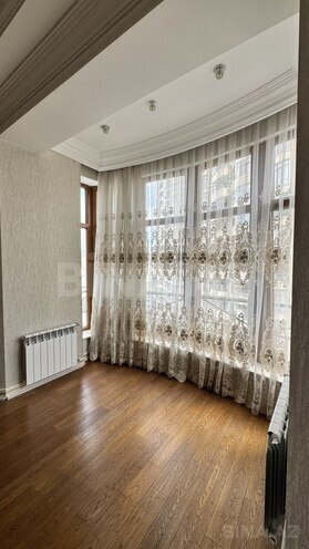 3-комн. новостройка - м. Шах Исмаил Хатаи - 111 м² (16)