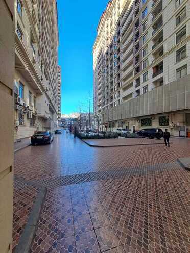 4-комн. офис - м. Нариман Нариманов - 322 м² (1)