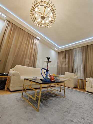 4-комн. новостройка - м. 8 ноября - 125 м² (1)
