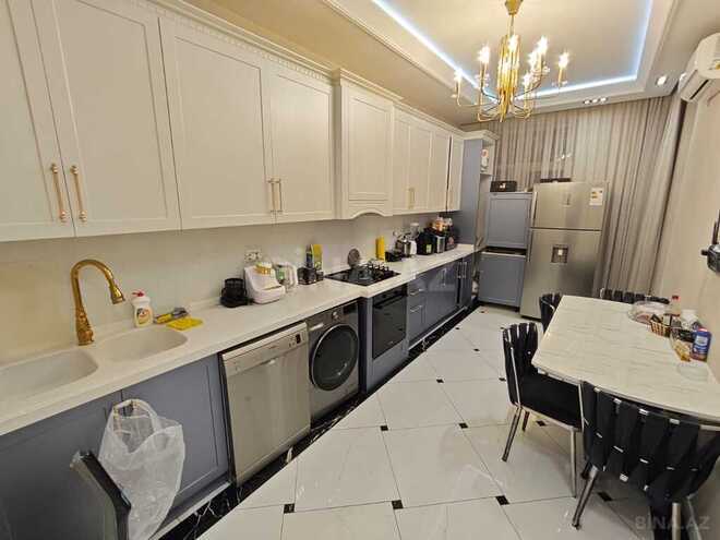 4-комн. новостройка - м. 8 ноября - 125 м² (11)