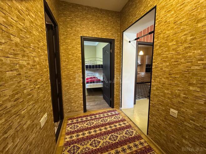 8 otaqlı həyət evi/bağ evi - Qusar - 300 m² (7)