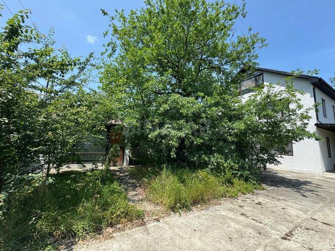 8 otaqlı həyət evi/bağ evi - Qusar - 300 m² (16)